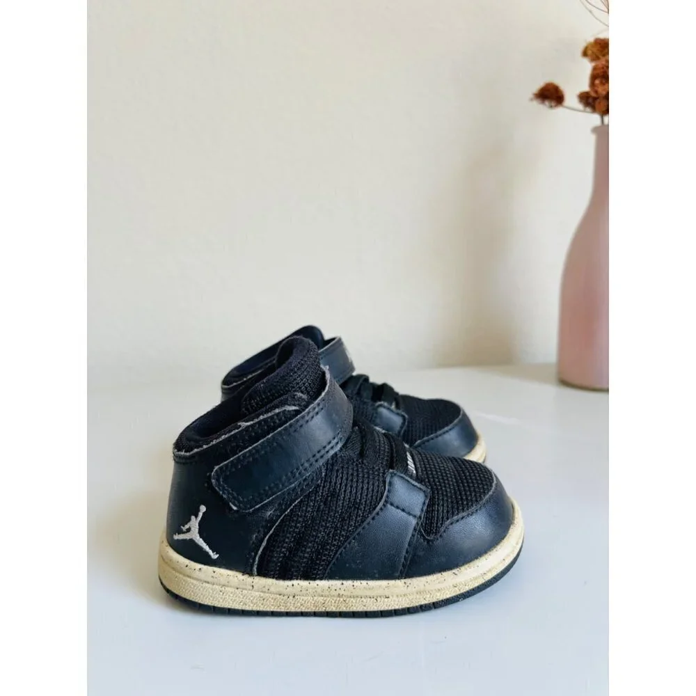 Jordan 1 Infant All Black Sneakers Sz 5C
